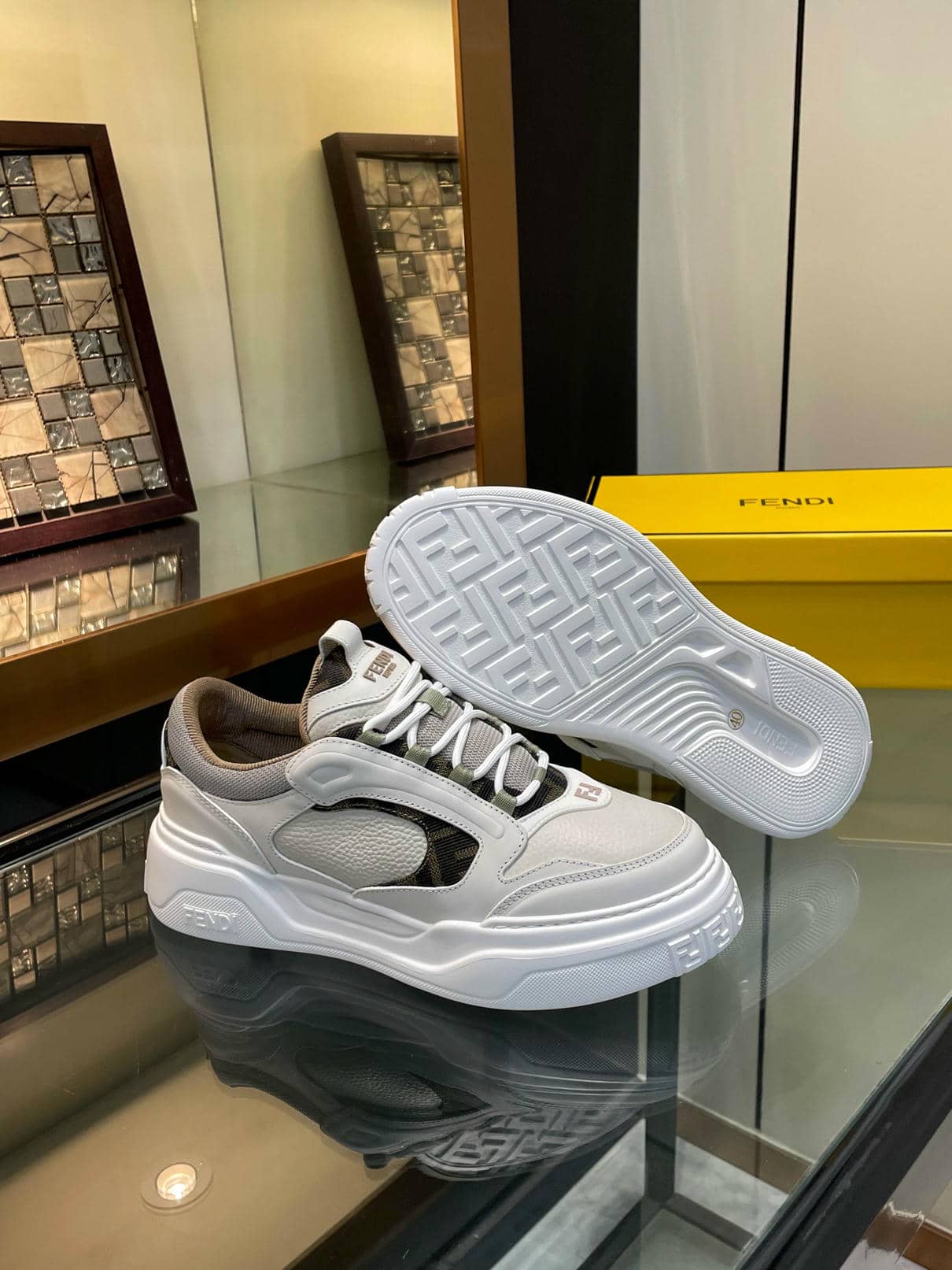 Fendi Sneaker Man-6